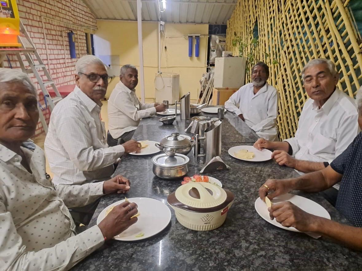 Local Maharashtrian Dining
